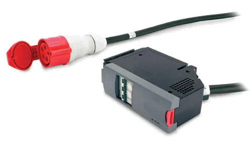 APC IT Power Distribution Module 3 Pole 5 Wire rozdzielacz zasilania PDU, 680 cm