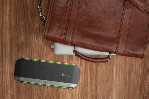 HP Poly Zestaw głośnomówiący Poly Sync 40+ USB-A USB-C z certyfikatem Microsoft Teams + adapter USB-A BT700