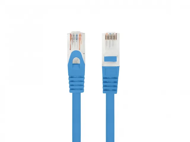 Patchcord Lanberg UTP kat.6 3m LSZH CU fluke passed niebieski