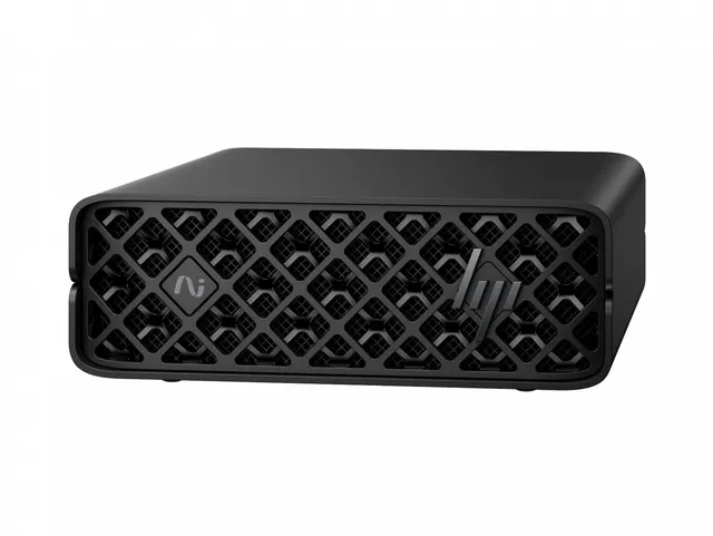 Stacja robocza ZGX Nano G1n Nvidia GB10 4TB/128GB CZ9K0ET