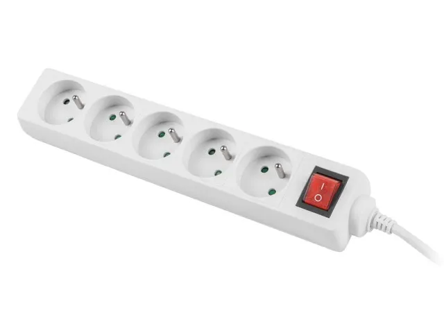 Listwa przedłużacz Lanberg 1,5m biała 5x 230V PL, z wyłącznikiem, kabel wykonany z pełnej miedzi