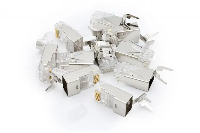 Wtyk RJ45 DIGITUS kat. 6A ekranowany (do przewodów AWG 22-24) 10 szt.