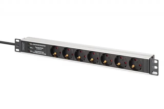 Listwa zasilająca DIGITUS PDU Rack 19" z zab. przeciwprzepięciowym + filtr EMI/RFI