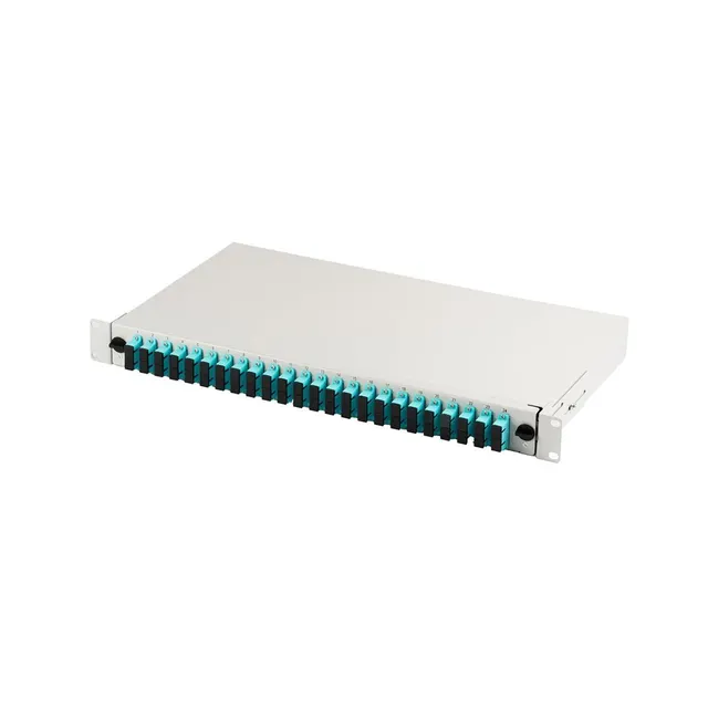 Panel krosowy FO z wyposażeniem 19'' 1U 24x SC dx OM3 adaptery wysuwany szary