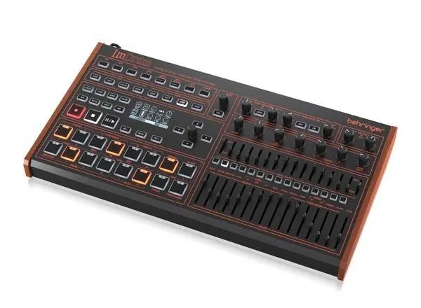 Syntezator hybrydowy Behringer LM DRUM
