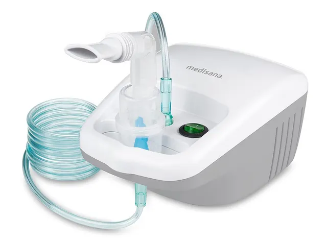 Inhalator kompresowy Medisana IN 540 0 2 ml/min, rozylacz ultra soniczny, 135 x 195 x 92 mm