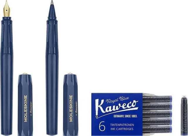 Moleskine x Kaweco Zestaw: Pióro wieczne M długopis 1 0 mm 6 nabojów i etui vintage. Niebieski tusz i atrament royal blue. Kolor Zestawu niebieski.
