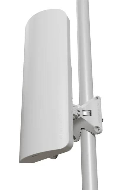UISP Wireless Mikrotik mANTBox ax 15s (L22UGS-5HaxD2HaxD-15S)