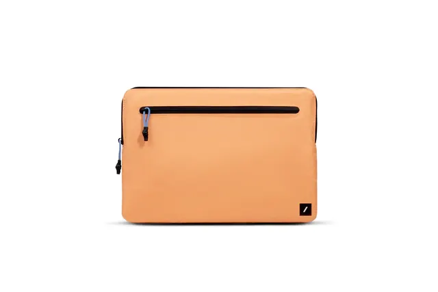 Etui ochronne Native Union Ultralight Sleeve do Macbook 14 (apricot crush)