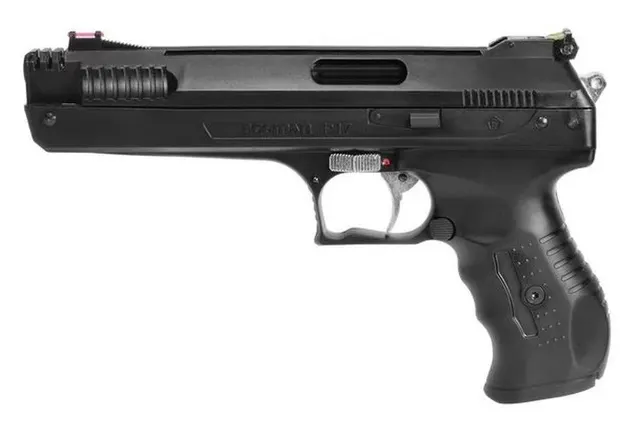 Pistolet BEEMAN P-17 PCA mod 2004/P17 4 5 (2004)