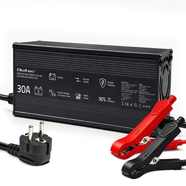 Qoltec Specjalistyczna ładowarka do akumulatora LiFePO4 12V, 30A, PF 0.9, LED, Inteligentne ładowanie