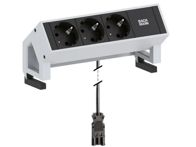 Bachmann DESK 2 Gniazdo stołowe 3-drożne kolor: Inox