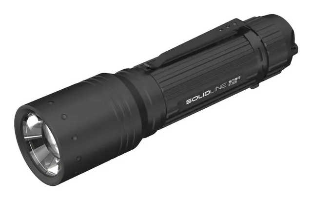 Latarka LED Lenser Lighter Solidline ST8R Black