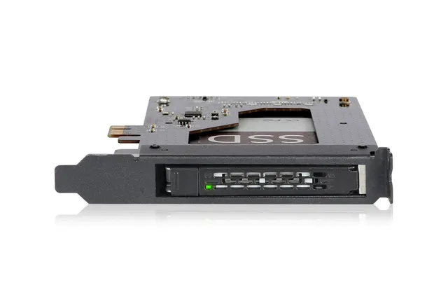 Mobilny stojak Icy Dock 2 5 cala SATA/PCI