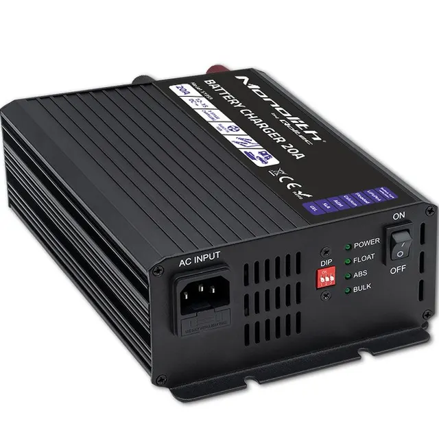 Qoltec Inteligentna ładowarka Monolith do akumulatorów LiFePO4 AGM GEL SLA 20A 12V