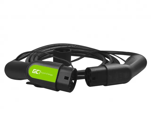 GREEN CELL KABEL EV13 TYPE 2 16A 3 6KW 5M