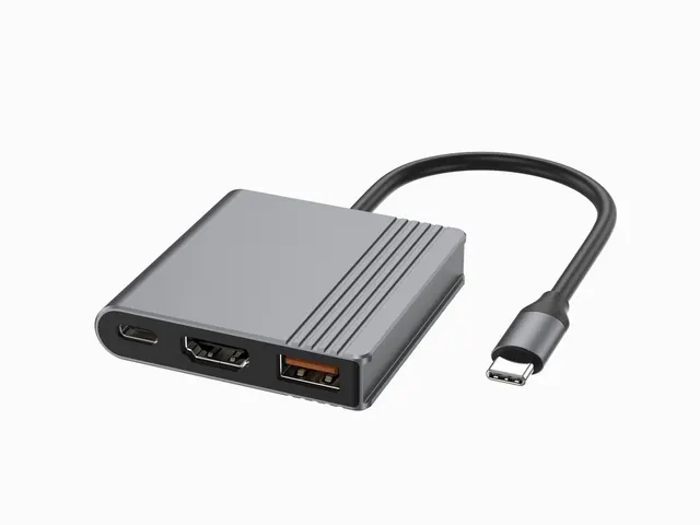 GEMBIRD MULTI ADAPTER USB TYPU C 3 W 1 (PORT USB + HDMI + WIDEO USB-C) KOLOR SZARY