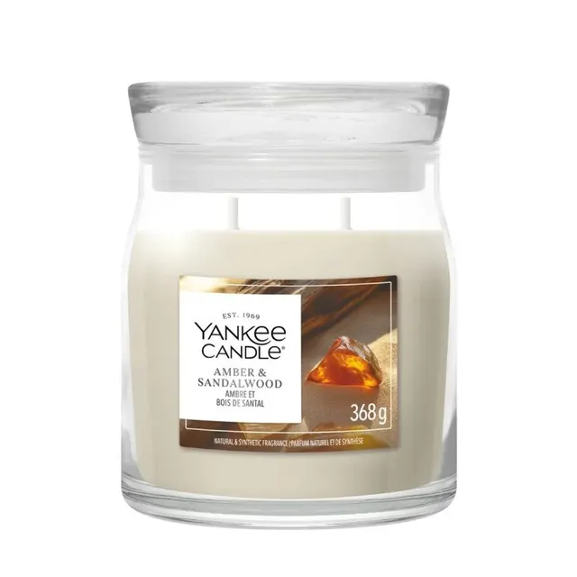 YC SIGNATURE - Świeca średnia AMBER & SANDALWOOD YANKEE