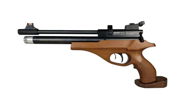 Pistolet wiatrówka BEEMAN 2027 Marshal PCP kal. 4 5 mm 12-strzałowy