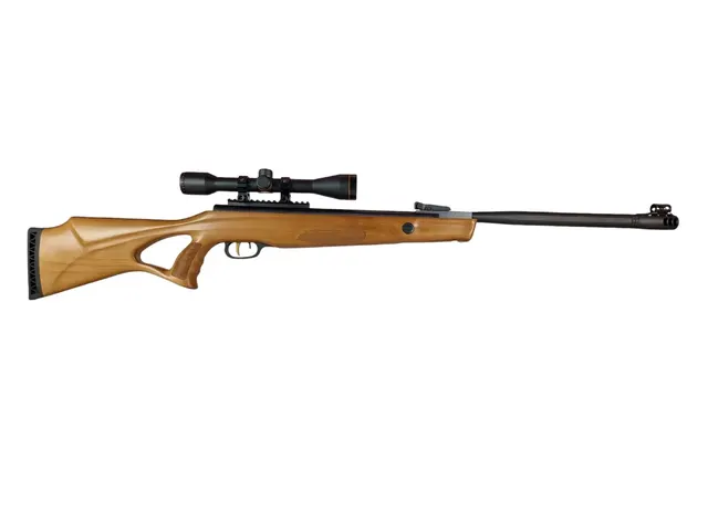 Karabinek wiatrówka BEEMAN 10620 4 5mm spr.1-strzał z lunetą 6x40 do17J (B-10620)