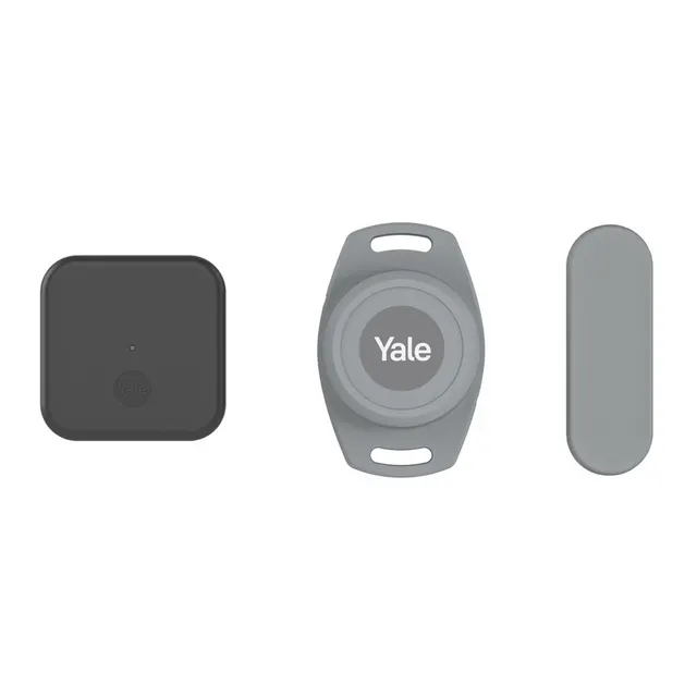 Yale Inteligentny sterownik do bram 1x Smart Opener 1x Door Position Sensor 2x Dodatkowy kabel 2x Taśma instalacyjna