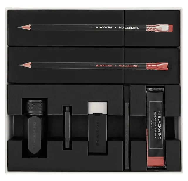 Moleskine Zestaw Graphite Lover’s Set zawiera 24 ołówki Blackwing w pudełku prezentowym czarny.