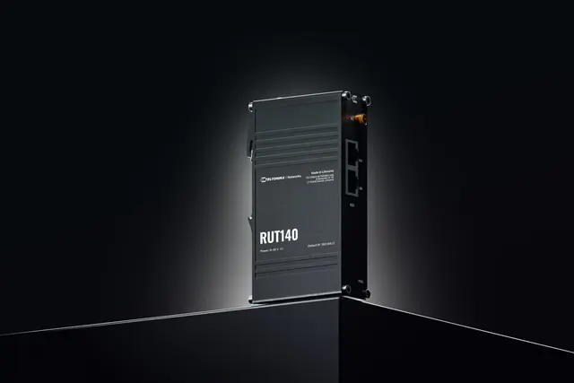 Router przemysłowy Teltonika RUT140 2x RJ45 100Mb/s IP30