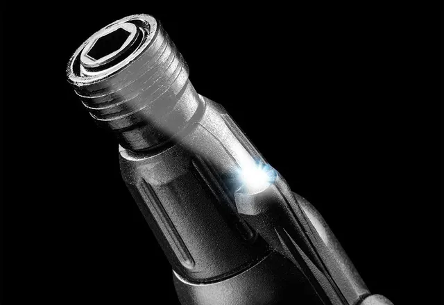 NEO TOOLS Wkrętak akumulatorowy USB-C 3.6V Li-Ion plastikowe pudełko+akcesoria