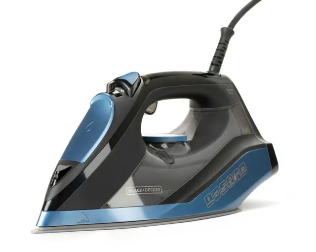 Żelazko parowe Black+Decker BXIR2801E 2800W, uderzenie pary 180 g/min, dług.przewodu 1 96m