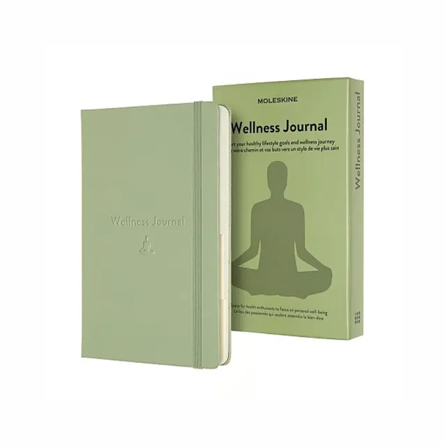 Moleskine dziennik Passion Wellness 400 stron w twardej oprawie i pudełku to narzędzie do planowania zdrowego stylu życia pozwala na precyzyjne śledzenie celów fitness dietetycznych i osobistych postępów Oliwkowy.