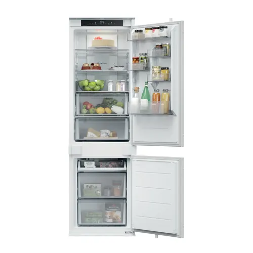 Candy CNBQT3518E Wbudowany 251 l