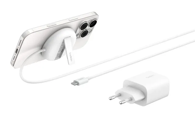 BOOSTCHARGE PRO QI2 WIRELESS/MAGNETIC CHARGER INCLUDING POWER, biały, z zasilaczem