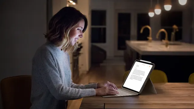 COMBO TOUCH F.IPADPRO12.9-INCH/5TH GEN. - SAND - UK - INTNL